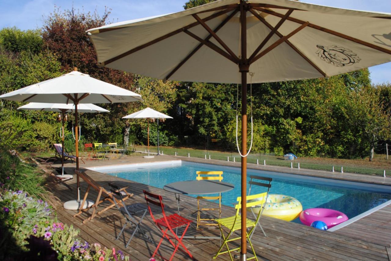 Au Chateau - Domaine De La Gavolerie Bed & Breakfast Besse-sur-Braye